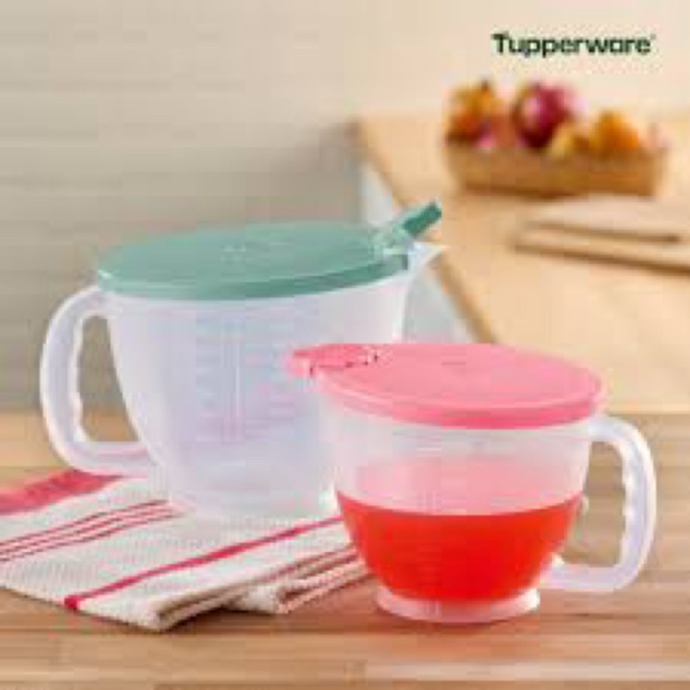 Tupperware Classic Mix-N-Stor Set - Green and Pink - Picture 3 of 3